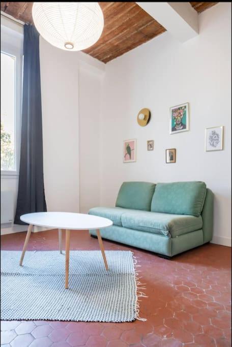 マルセイユSuper T2 Cosy Cours Julien 32Damアパートメント エクステリア 写真